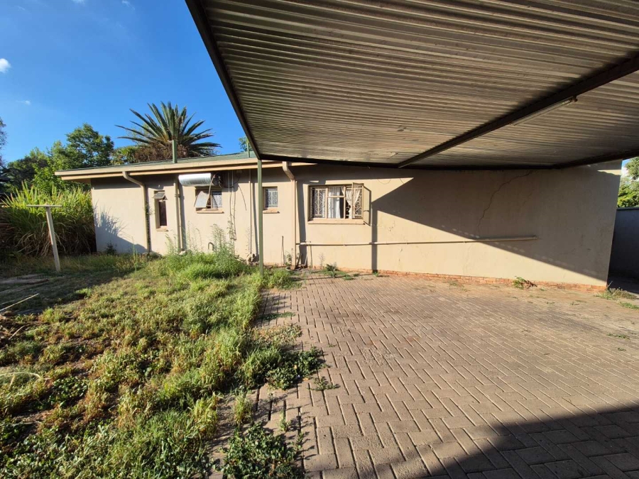 4 Bedroom Property for Sale in Noordhoek Free State